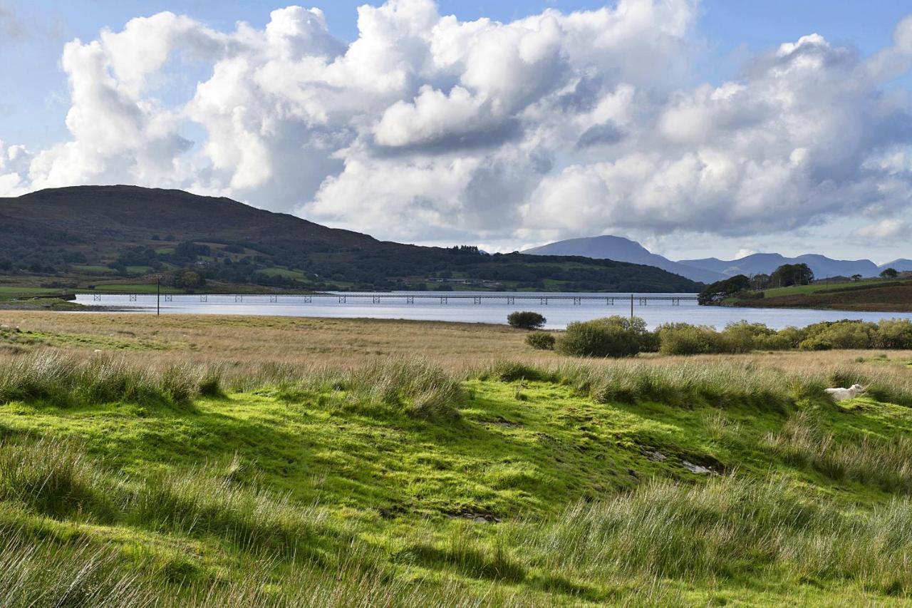 Finest Retreats - Mountain View Villa Trawsfynydd Exterior photo